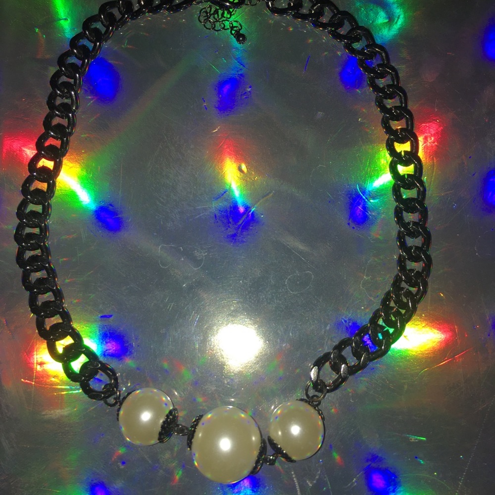 Pewter chain and faux pearl necklace